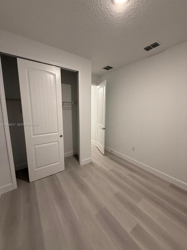 Building Photo - 1255 Wadsworth St SE