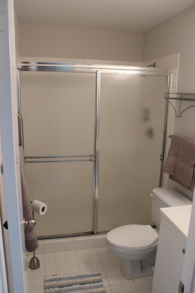 Building Photo - 13115 Belhaven Ct