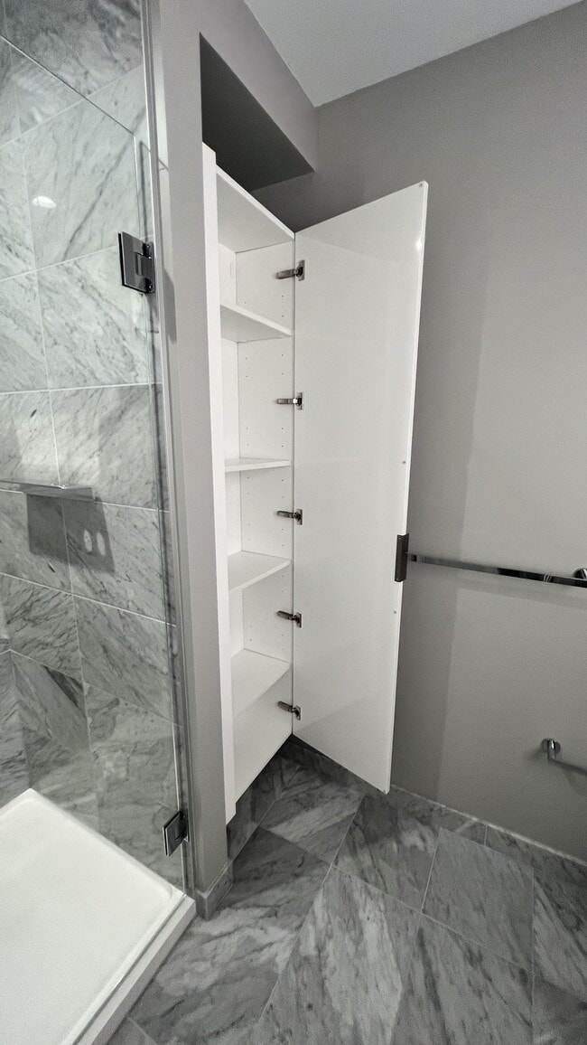 Building Photo - 133 Seaport Blvd