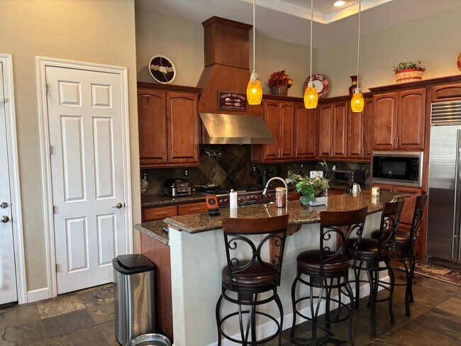 Building Photo - 2670 Fury Ct