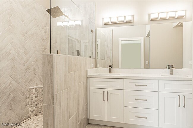 Building Photo - 16404 Kelly Woods Dr