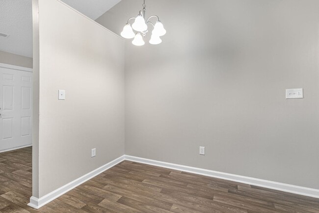 Building Photo - 3419 Pear Tree Court Unit A