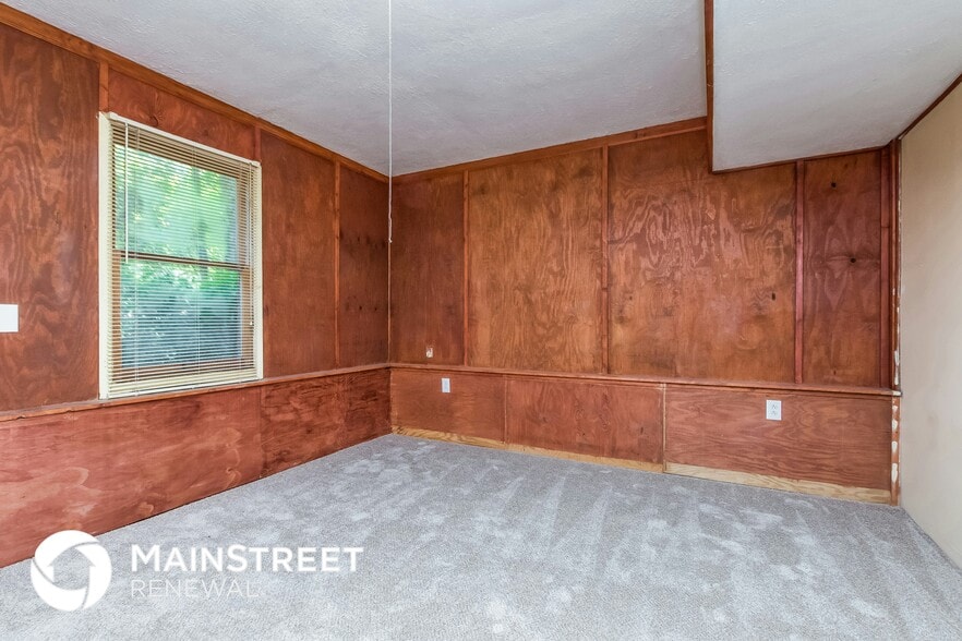 Building Photo - 3865 Westmoreland Dr NW