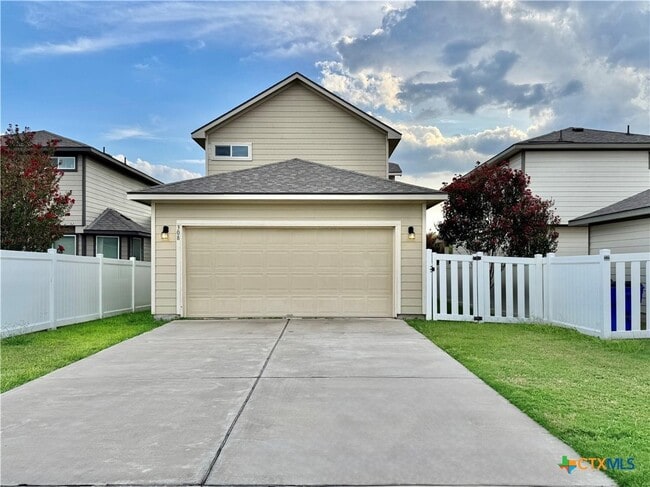 Building Photo - 308 Craters of the Moon Blvd