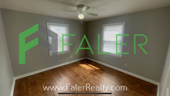 Building Photo - Darling 3-Bedroom Cape Cod in Belmont