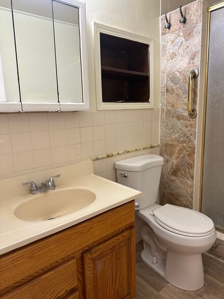 Building Photo - 84-707 Kiana Pl