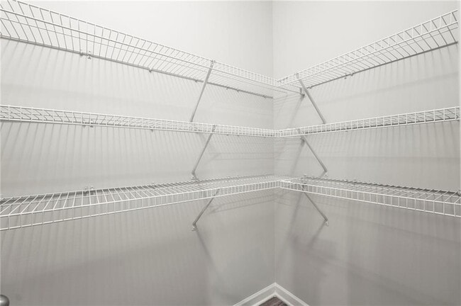 Building Photo - 3138 Cedar Crest Way