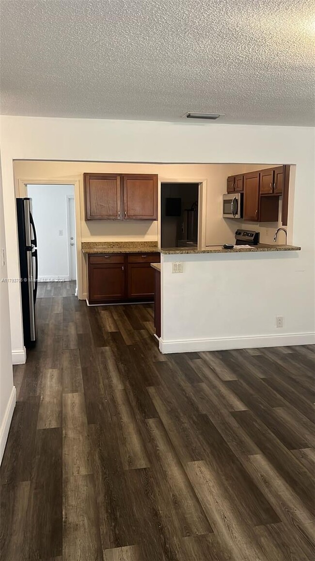 Primary Photo - 1311 NW 58th Ave