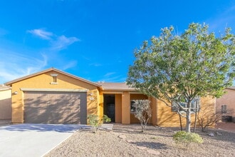 Building Photo - 8391 W Kittiwake Ln