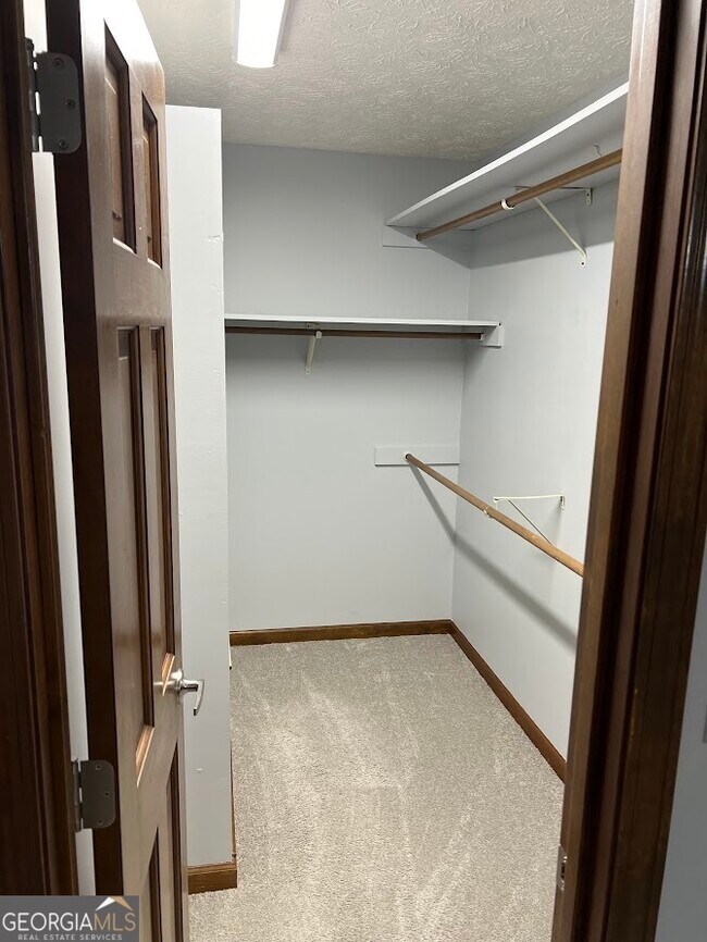 Building Photo - 5741 Wolf Laurel Dr SW