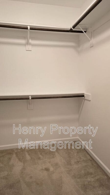 Building Photo - 112 Concordia Woods Dr