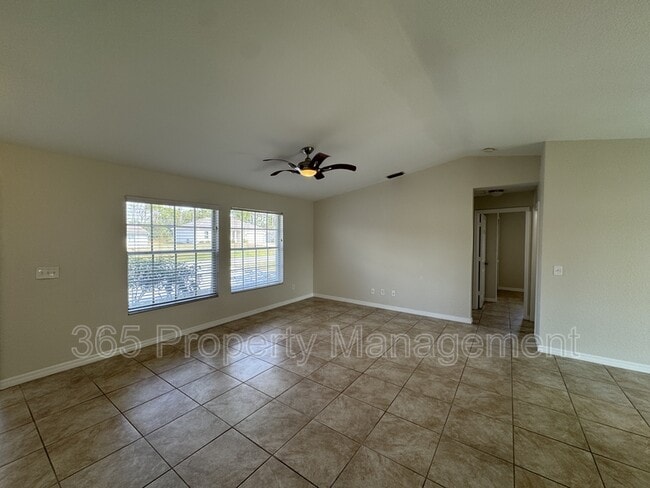 Building Photo - 4343 Belladonna Ave