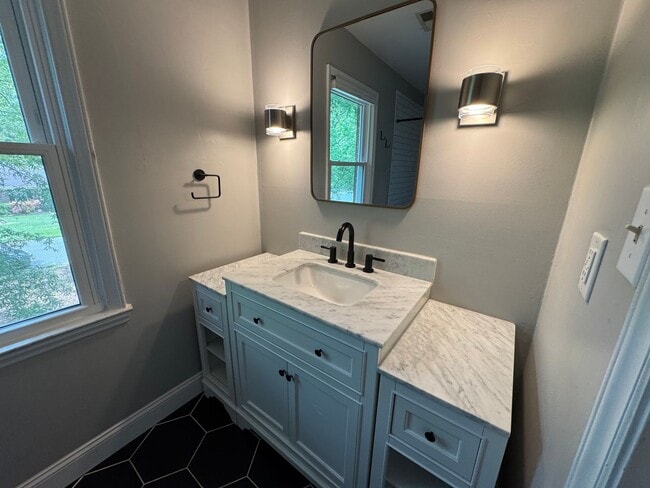 Building Photo - 10832 Osprey Dr