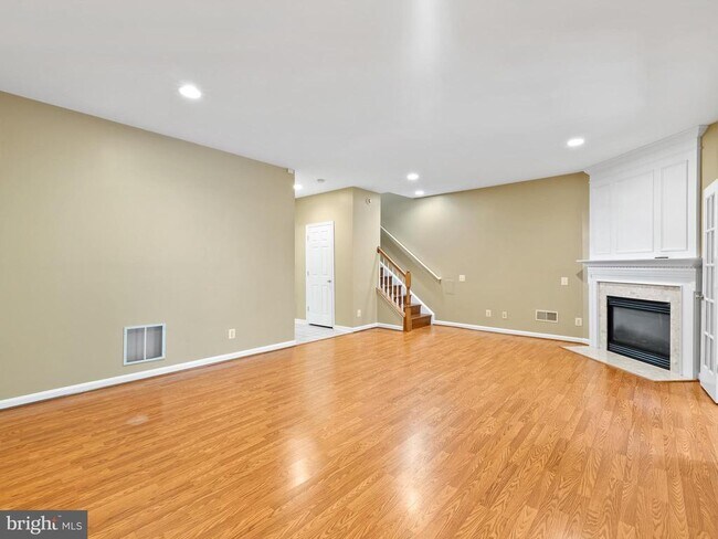 Building Photo - 15005 Danube Way