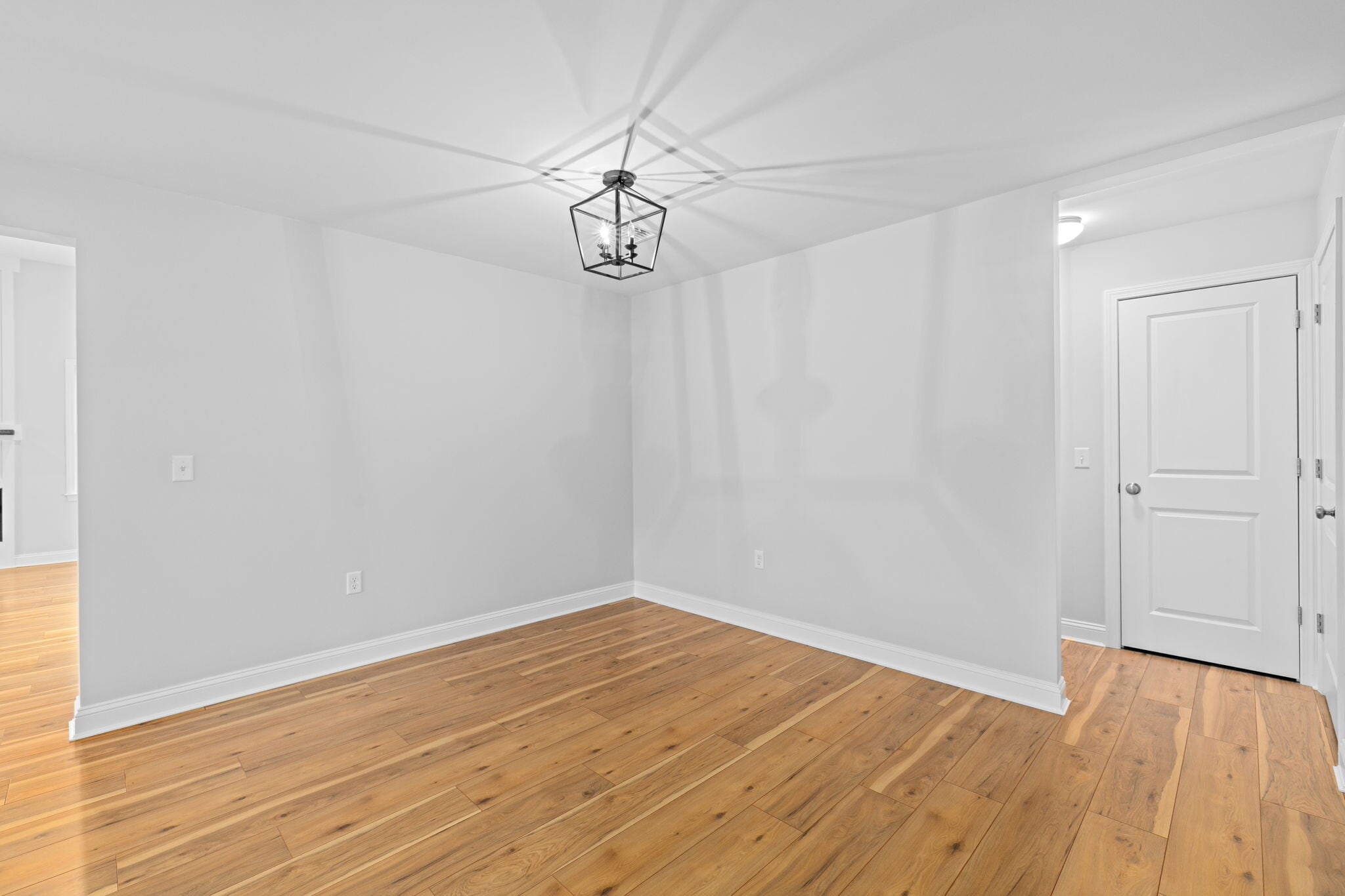 Building Photo - 145 Driftway