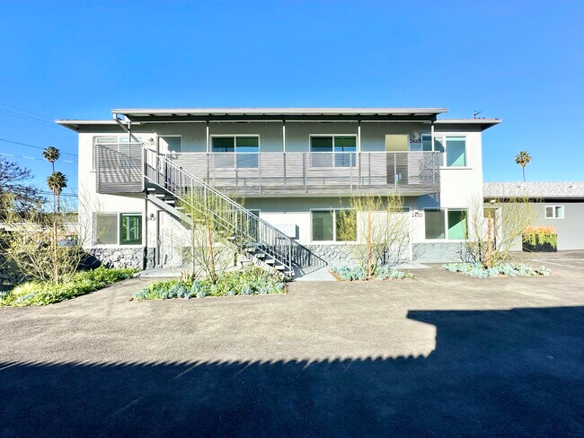 Building Photo - 2429 W Ave 33