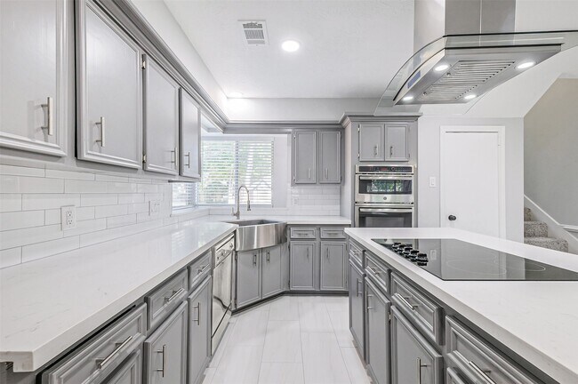 Building Photo - 20506 Park Pine Ln