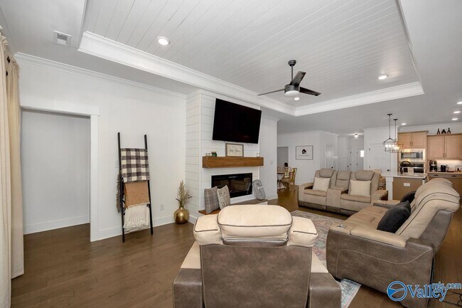 Building Photo - 21858 Shearwater Dr