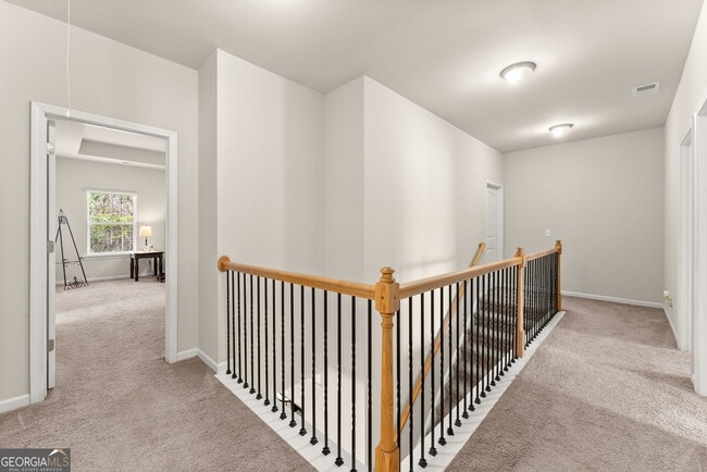 Building Photo - 128 Orange Cir