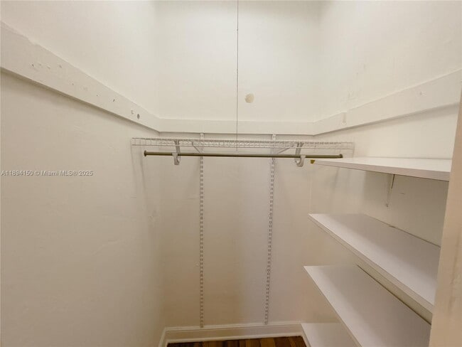 Building Photo - 2290 SW 26th Ln