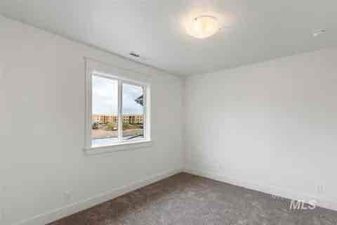 Building Photo - 1756 E Knobcone Dr