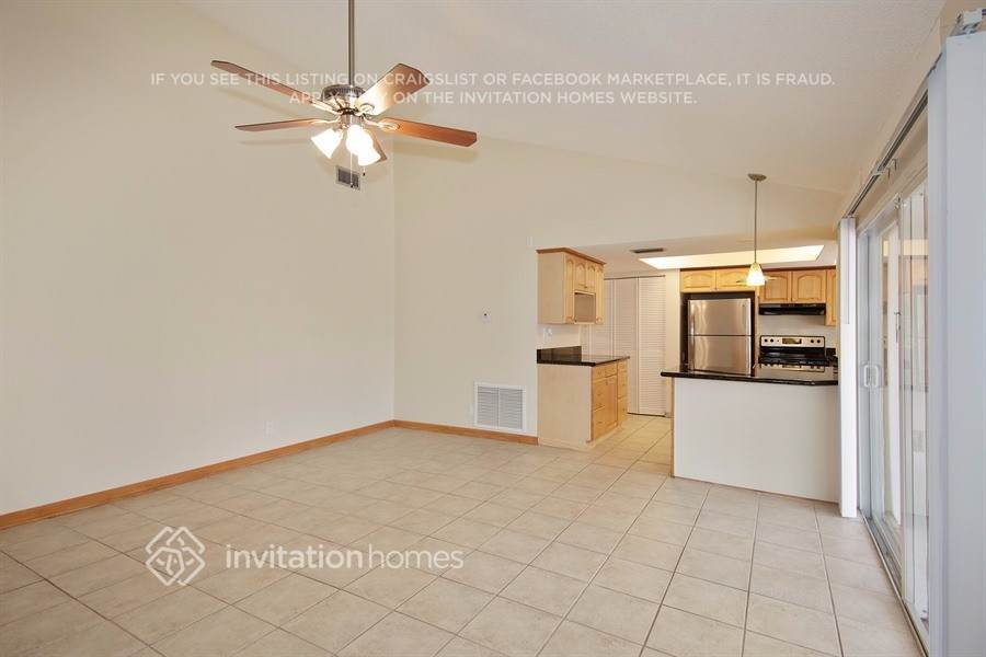 Building Photo - 11100 NW 27th St