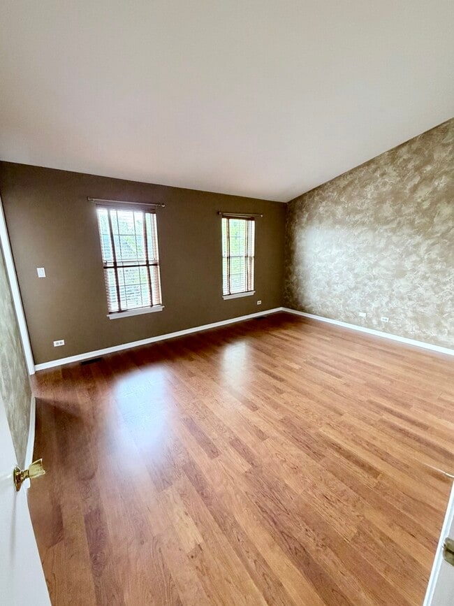 Building Photo - 1120 Keswick Ln