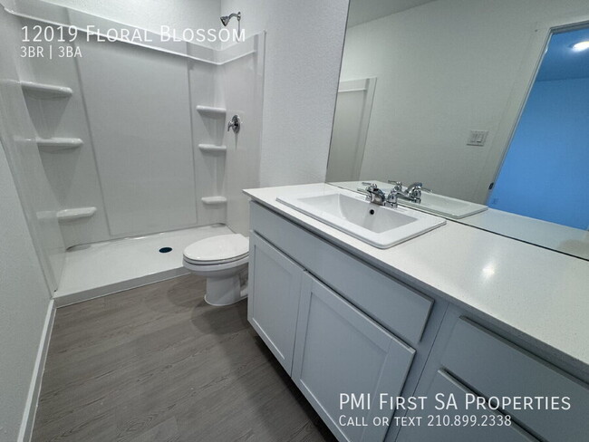 Building Photo - 12019 Floral Blossom