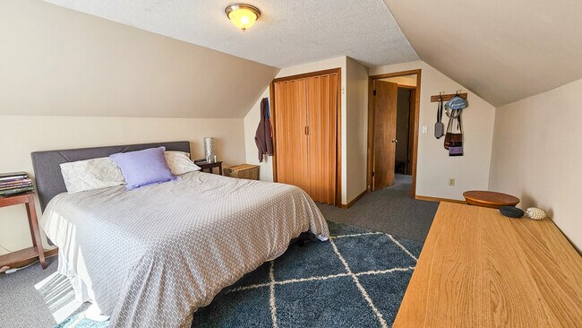 Bedroom 3 - 904 20th Ave SE