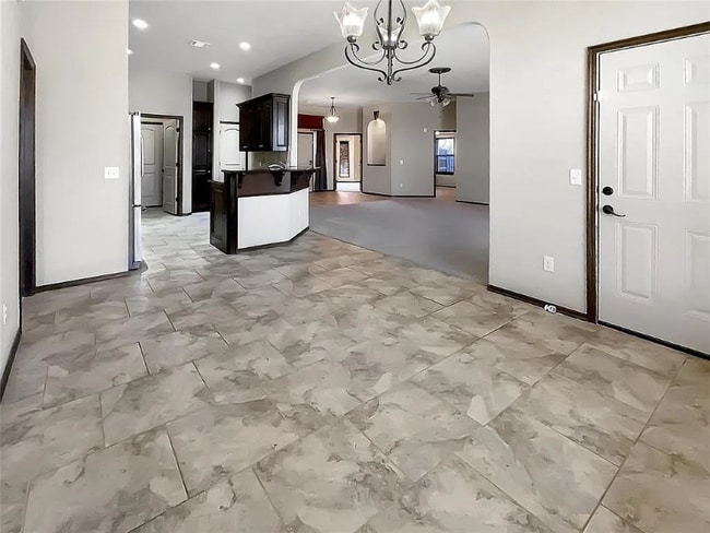 Building Photo - 9400 Shallow Lake Ct