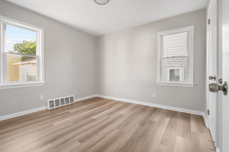 Building Photo - 5414 Orchard Ave