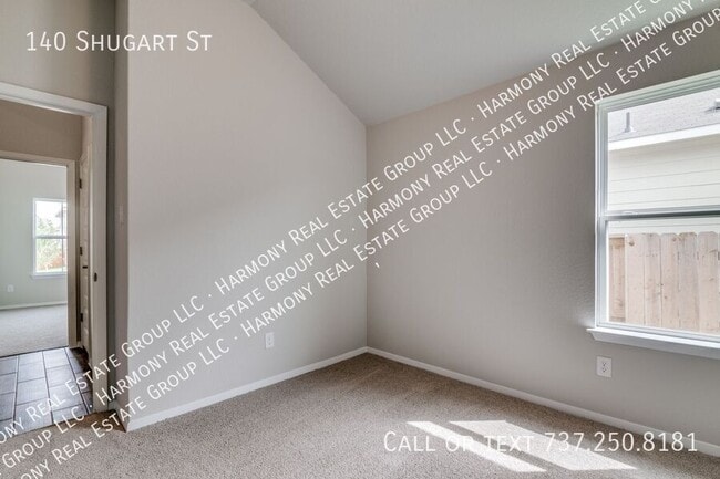 Building Photo - 140 Shugart St