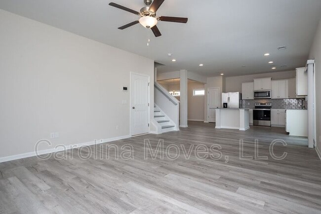 Building Photo - 132 Strongridge Trl