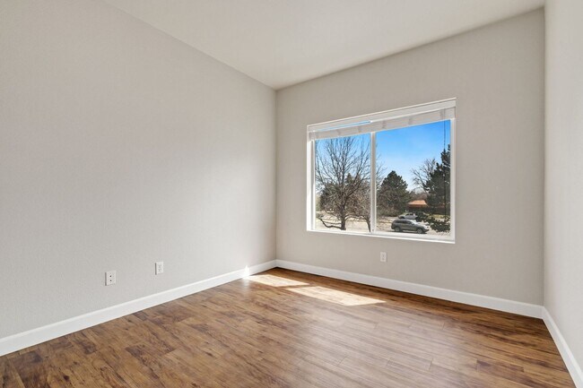 Building Photo - Students Welcome! 3 Bed, 2 Bath Condo in Rockbridge, SE Fort Collins