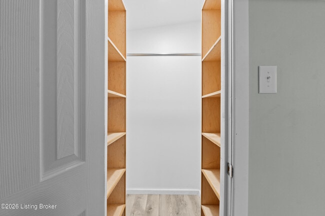 Building Photo - 1710 Pershing Ave