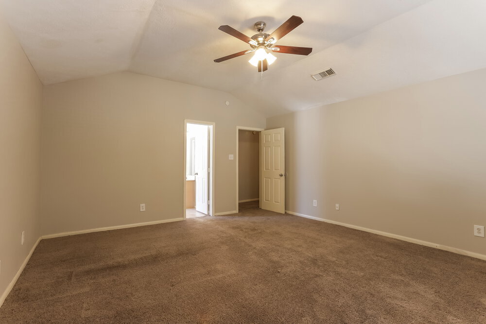 Building Photo - 5618 Imperial Grove Dr