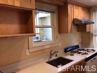 Building Photo - 188 Winfield St