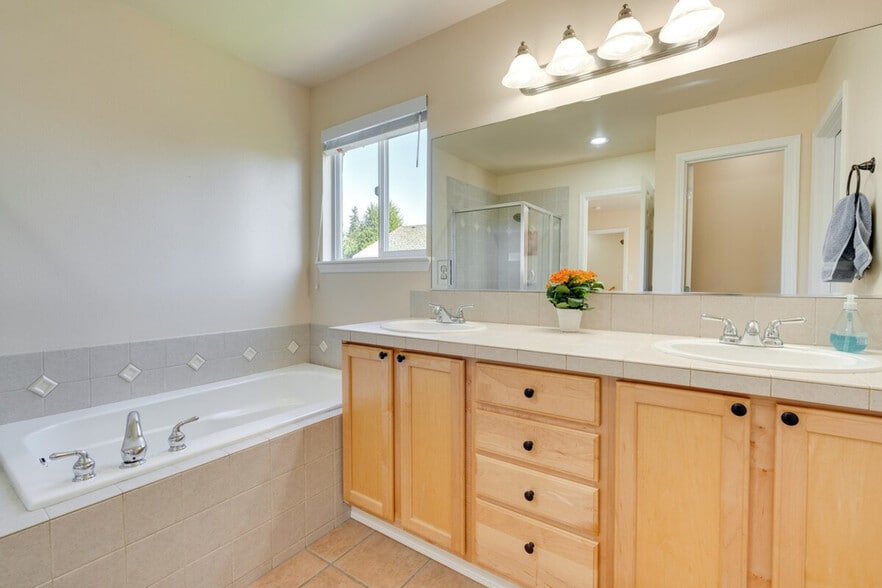 Building Photo - 111 Nellis Rd