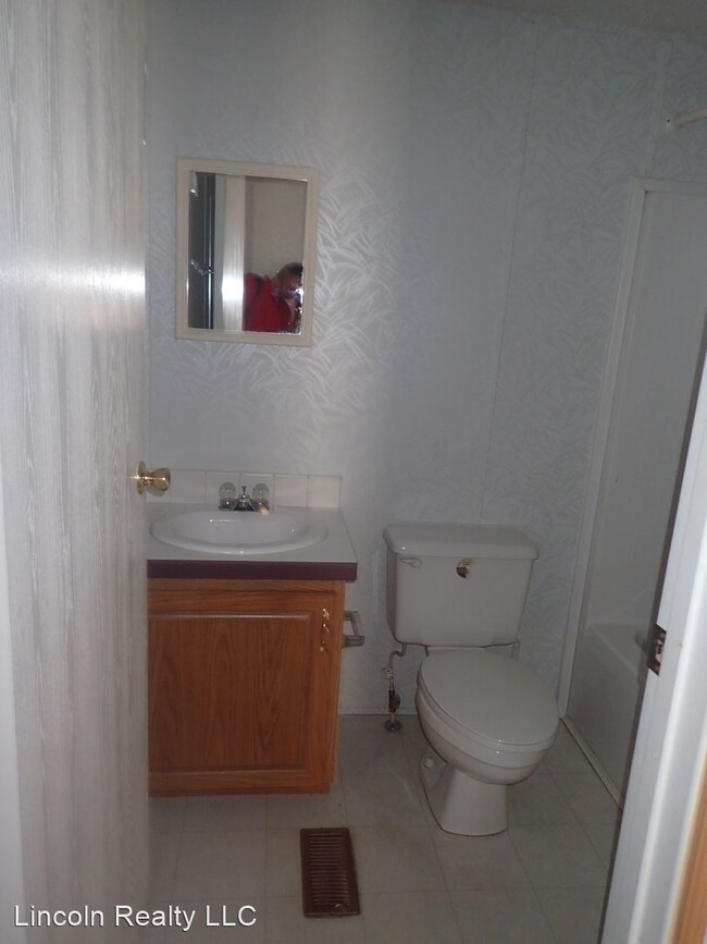 Building Photo - 3 br, 2 bath House - 4056 Twin Oaks Rd