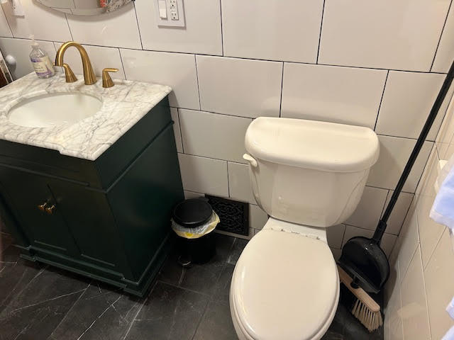 Building Photo - Furnished Single Family House Near Cornell Campus