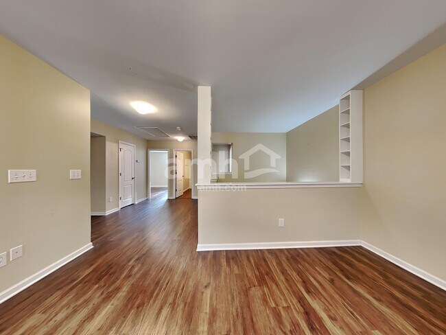 Building Photo - 711 Professor Dr