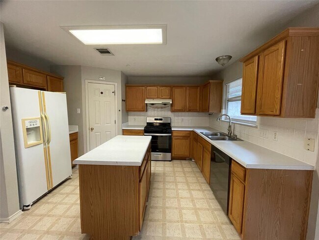Building Photo - 4524 Destinys Gate Dr