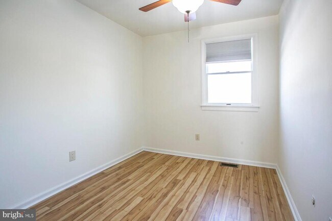 Building Photo - 119 Clemens Ct