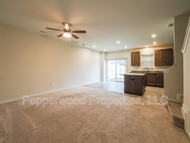 Building Photo - 311 Weststone Walk