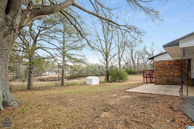 Building Photo - Beautifully renovated home in Adamsville!