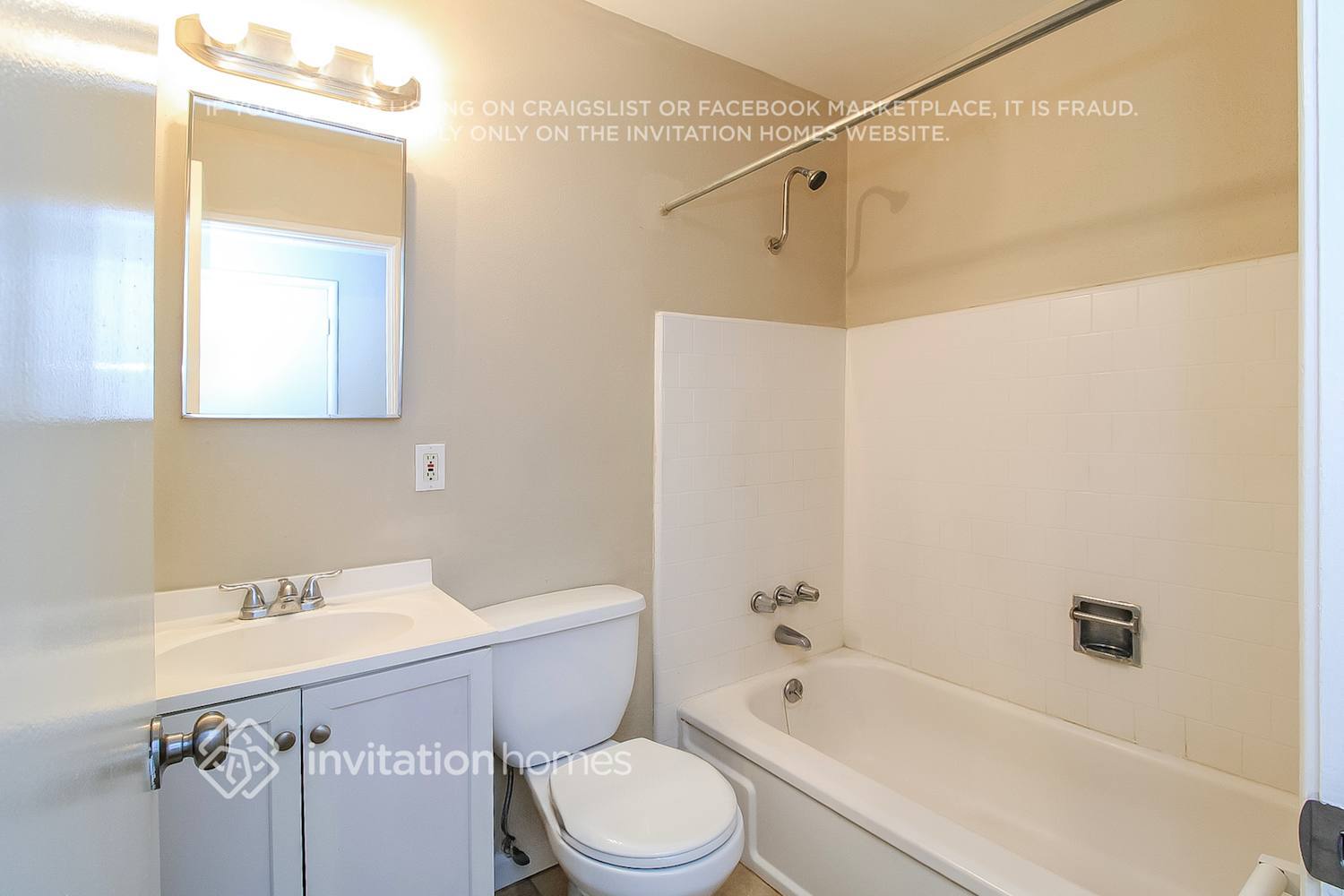 Building Photo - 7572 South Pkwy