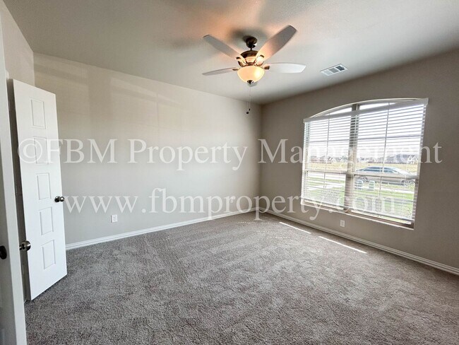 Building Photo - 1773 Ethereal Ln