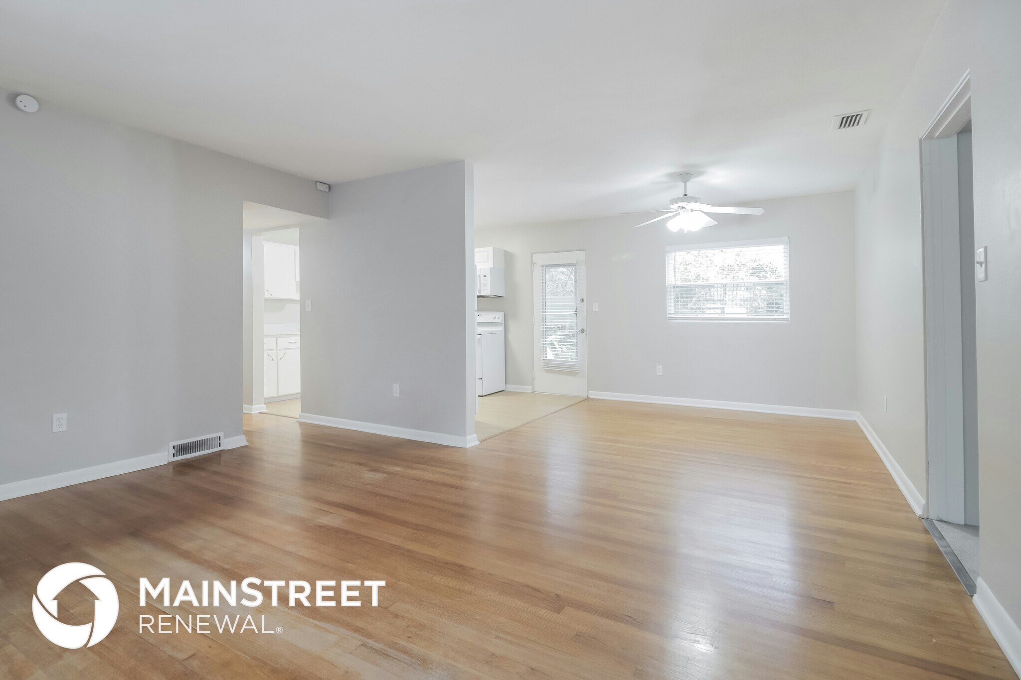 Building Photo - 4304 Kildaire Ave