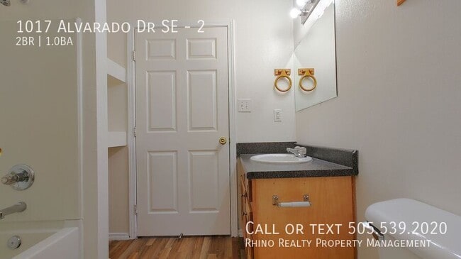 Building Photo - 1017 Alvarado Dr SE