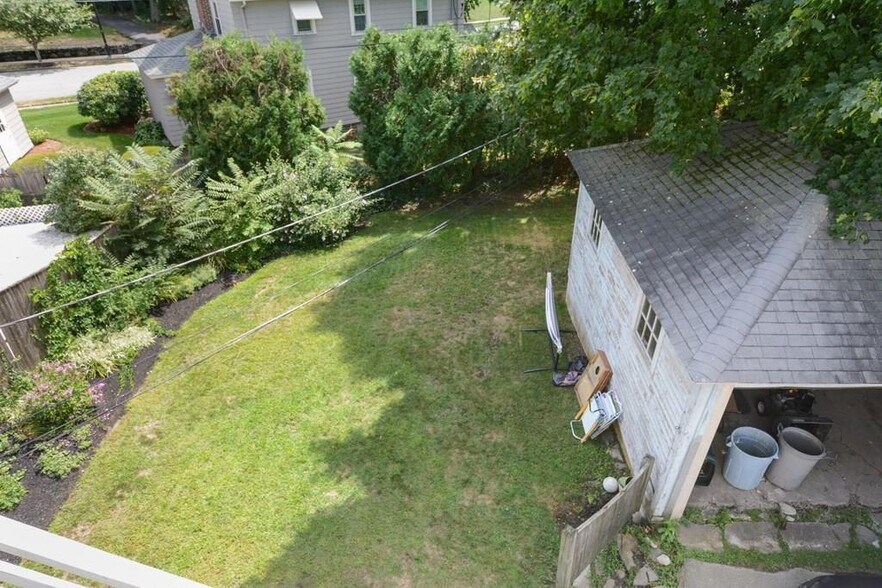 Building Photo - 20 June St